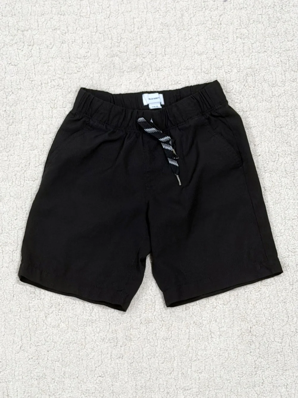 Kids Old navy Active Shorts Size Small (6-7)